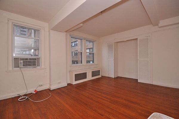 1st image of 304 E 41st St #A1207