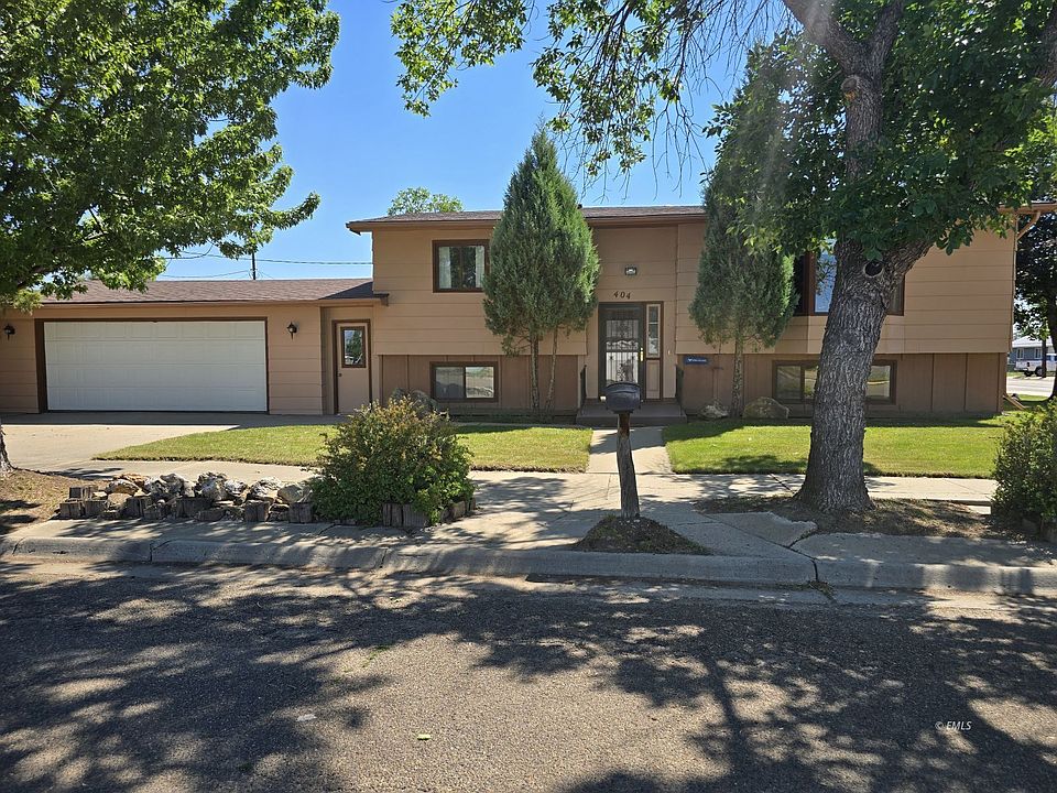 1st image of 404 N Earling Ave