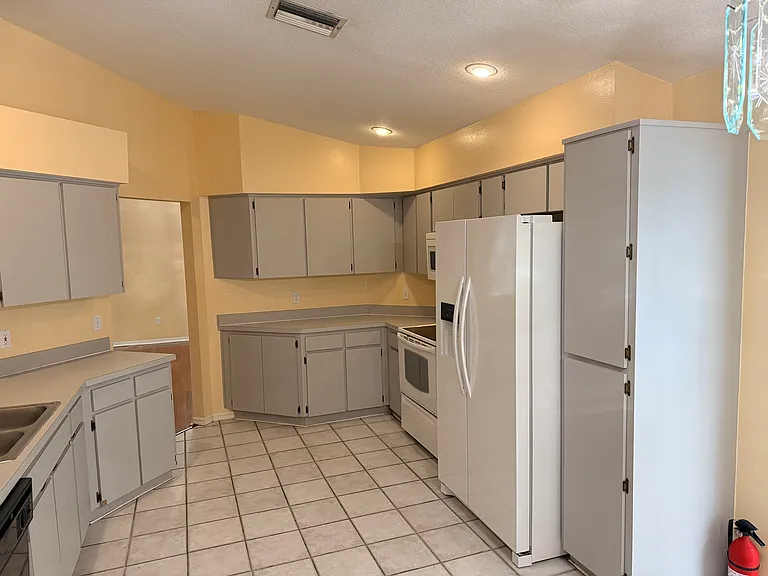 18230 Dolly Brook Ln — Photo 19