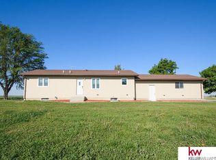 56420 708th Rd, Fairbury, NE 68352