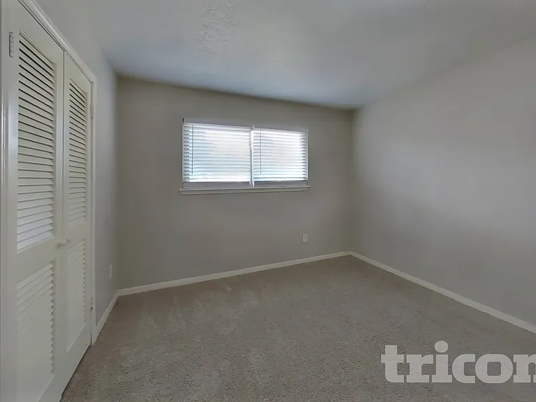 2307 Hilton Head Dr — Photo 13