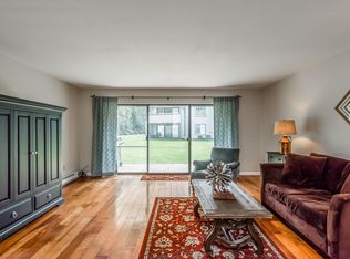 49 Candlewood Dr, South Windsor, CT 06074