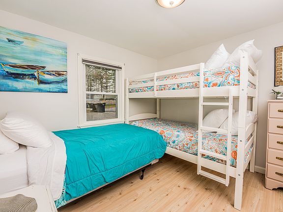 5th image of 16 Hill Rd #6