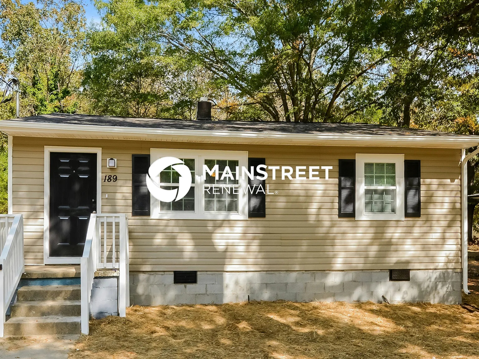 189 Lawndale Ave — Photo 1