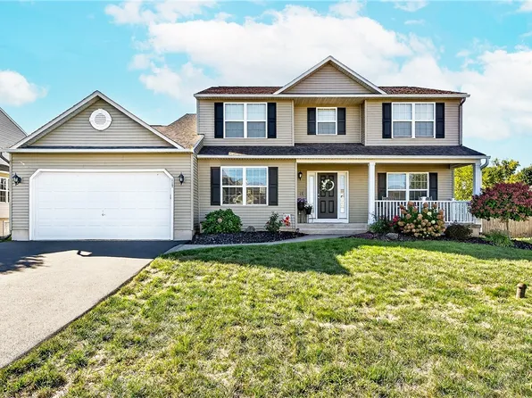 117 Red Barn Cir, Liverpool, NY 13088