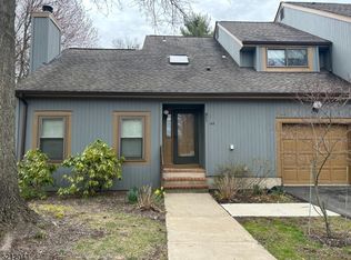 143 Arbor Cir, Basking Ridge, NJ 07920