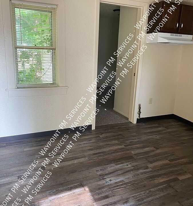 2nd image of 2176 S Wisconsin Ave