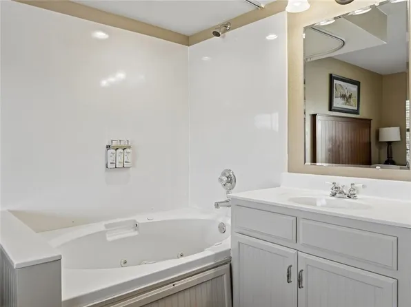 150 Apple Seed Ct, Clarkesville, GA