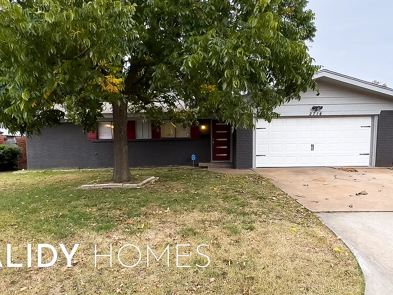2714 Tottingham Rd — Photo 2