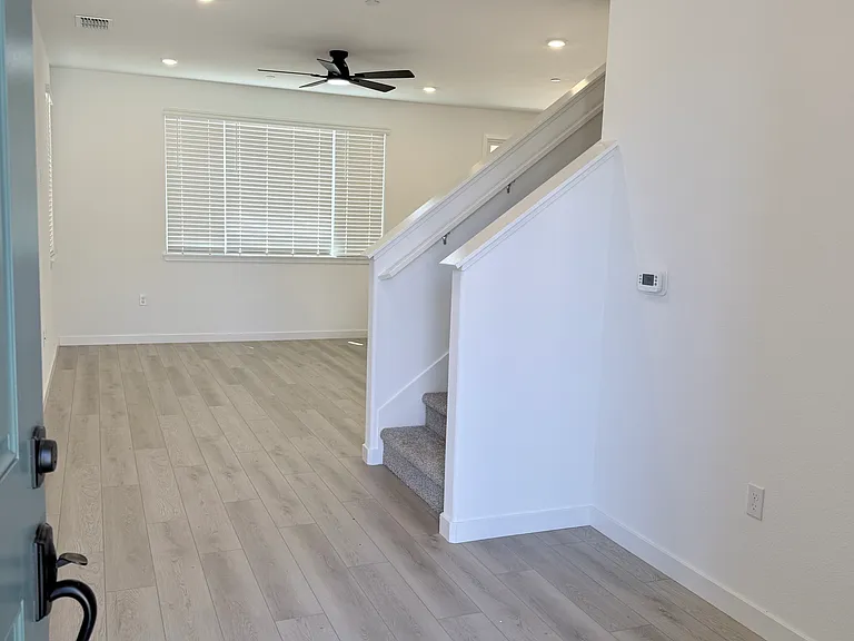 12628 Hereford Ave — Photo 10