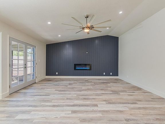 4th image of 10072 N 76th Pl