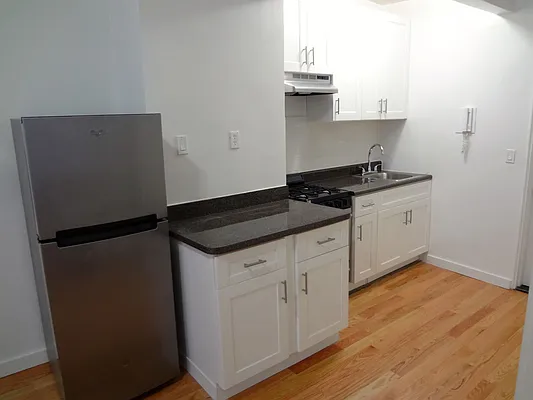 Rented by Steven Apuzzi LLC | media 10