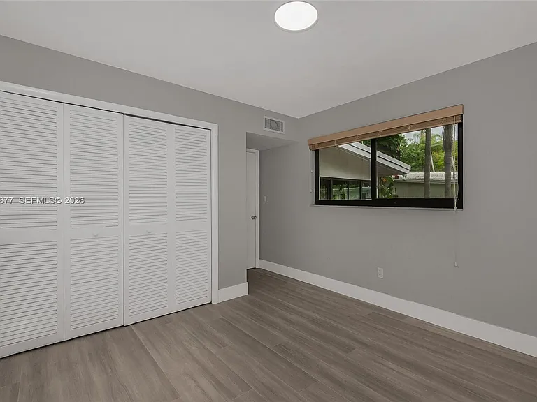 12725 SW 80th Ave — Photo 27