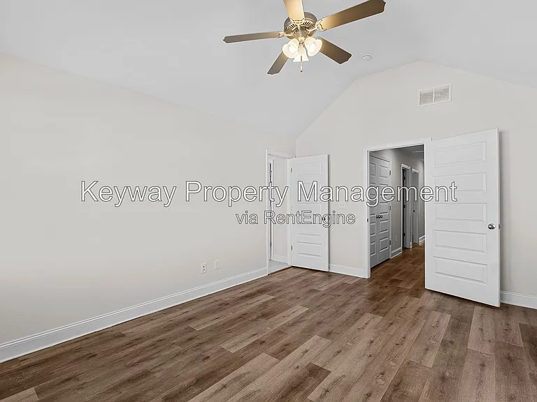 331 Sumac Trl — Photo 13