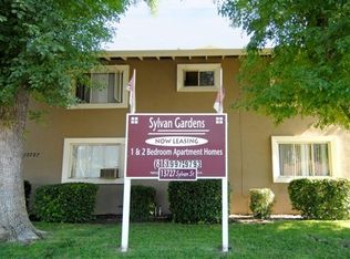13745 Sylvan St, Van Nuys, CA 91401