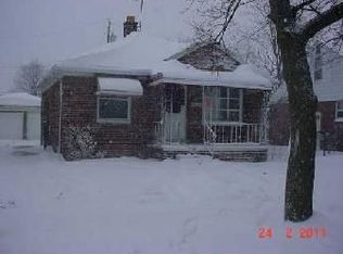 1068 Mayflower Ave, Lincoln Park, MI