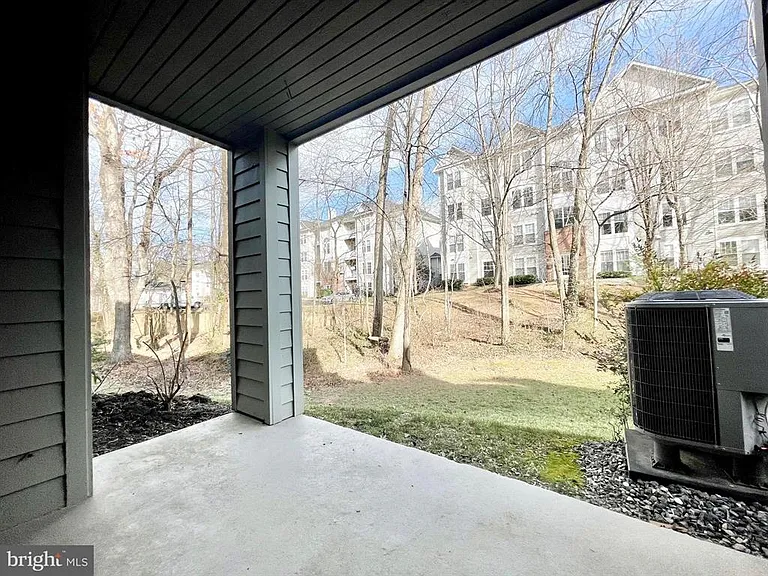 11713 Summerchase Cir #1713C — Photo 37