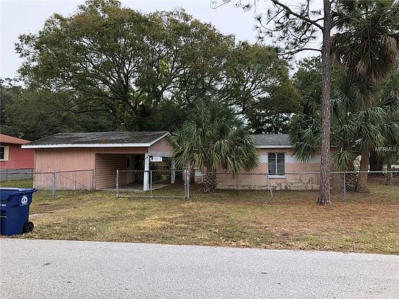 2nd image of 2811 Sanders Dr
