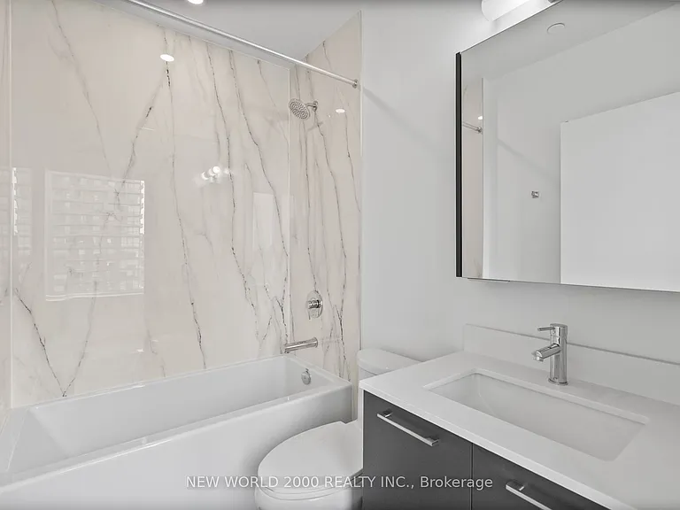 101 Roehampton Ave #3809 — Photo 25