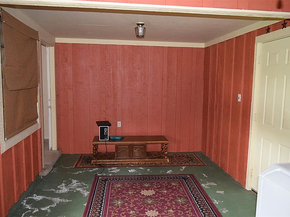 3rd image of 206 Cypress Bend Dr