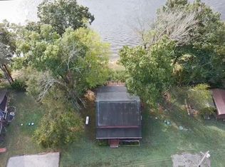 74 Garden Ln, Calico Rock, AR 72519