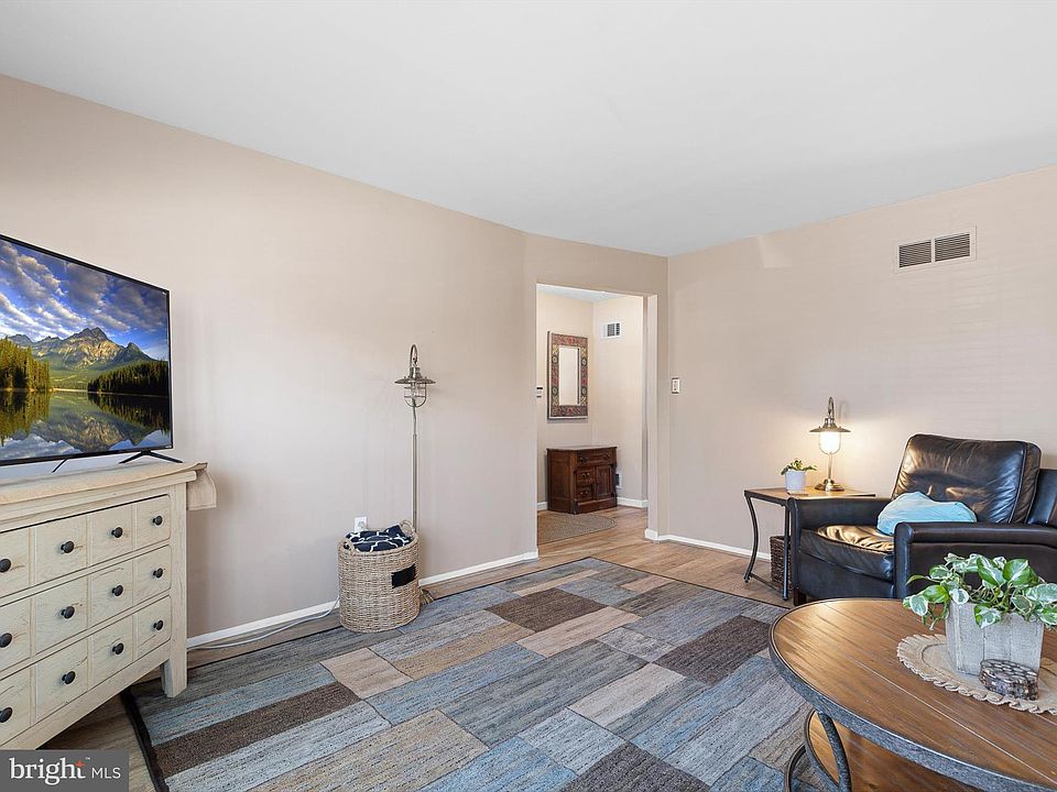 711 Peachtree Rd, Claymont, DE 19703 | Zillow