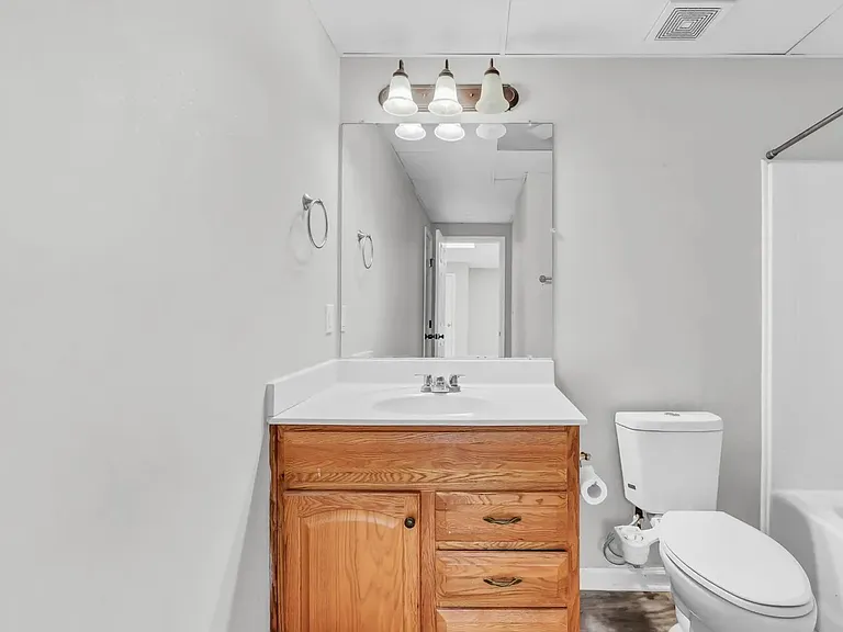 2552 Hattington Dr — Photo 4