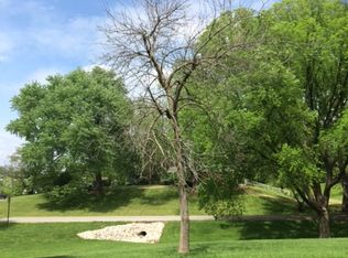 8109 Allisonville Rd, Indianapolis, IN 46250