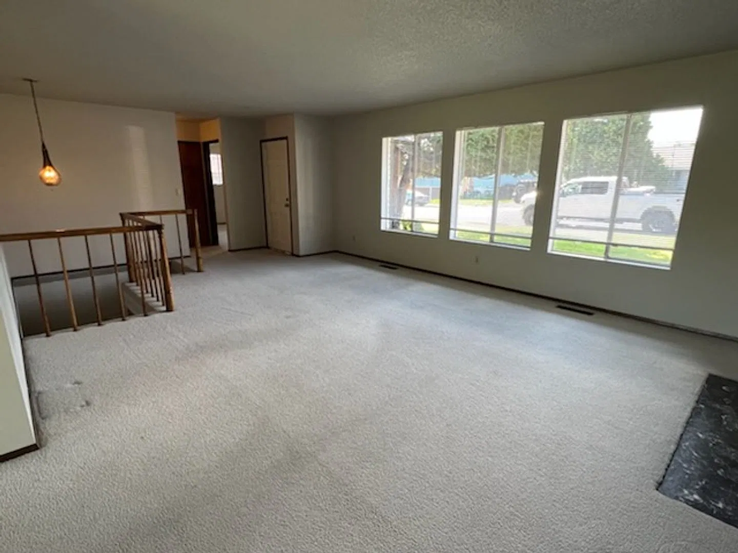 Spacious 3 bed/2 bath home on a Cul-de-sac!! — Photo 1