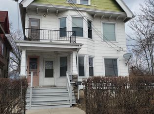 1936 W Pierce St, Milwaukee, WI 53204