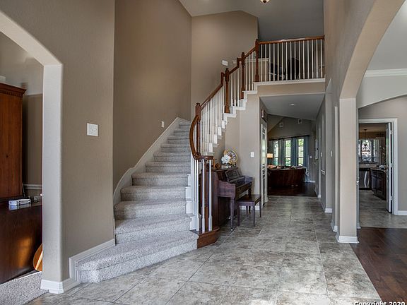 5th image of 9002 Woodland Pass
