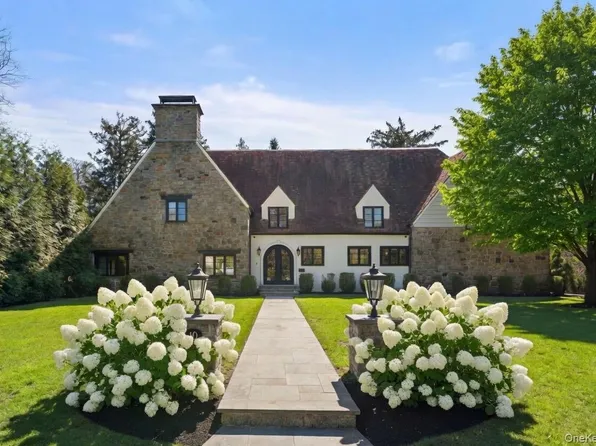 10 Rutland Road, Scarsdale, NY 10583