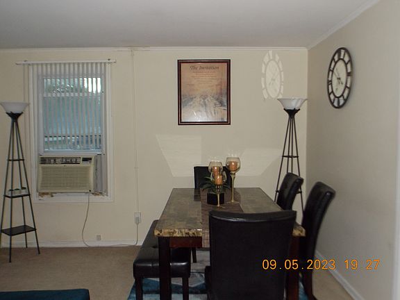 3rd image of 139 Sauk Trl