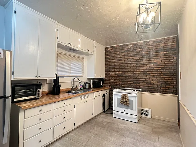 1013 Glenview Ave — Photo 24