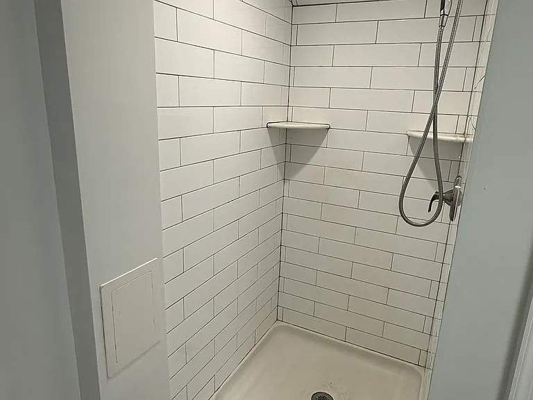 716 Audrey Ln — Photo 15
