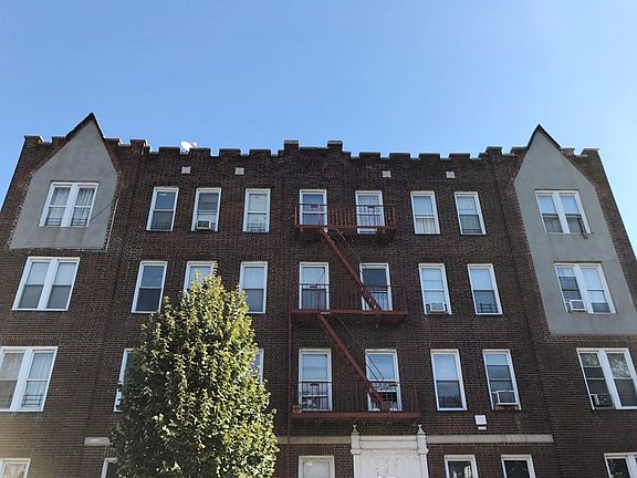 5th image of 4101 67th St #10
