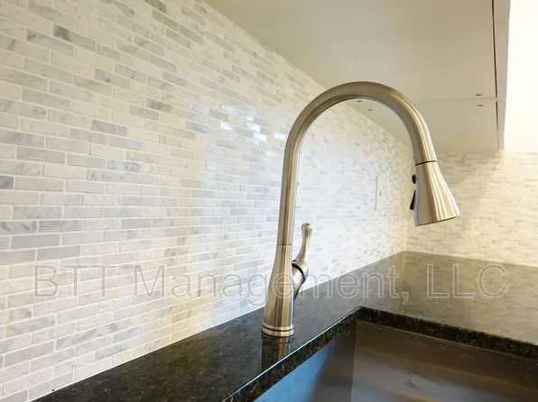 8802 Plymouth St APT 6, Silver Spring, MD 20901