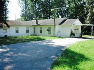 2209 Waynesboro Hwy, Hohenwald, TN 38462
