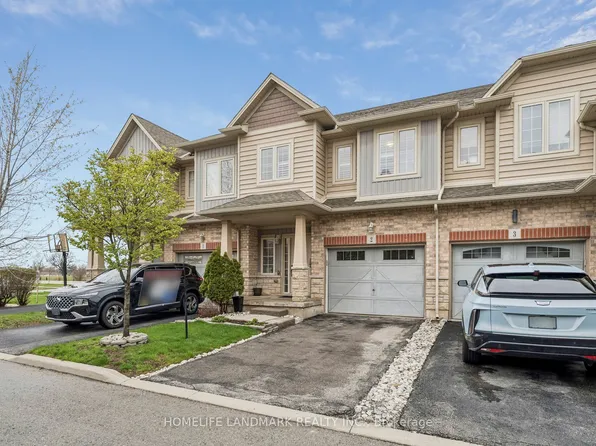7 Lakelawn Rd #2, Grimsby, ON L3M 0E9