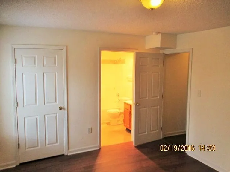 6418 Venango Dr — Photo 18