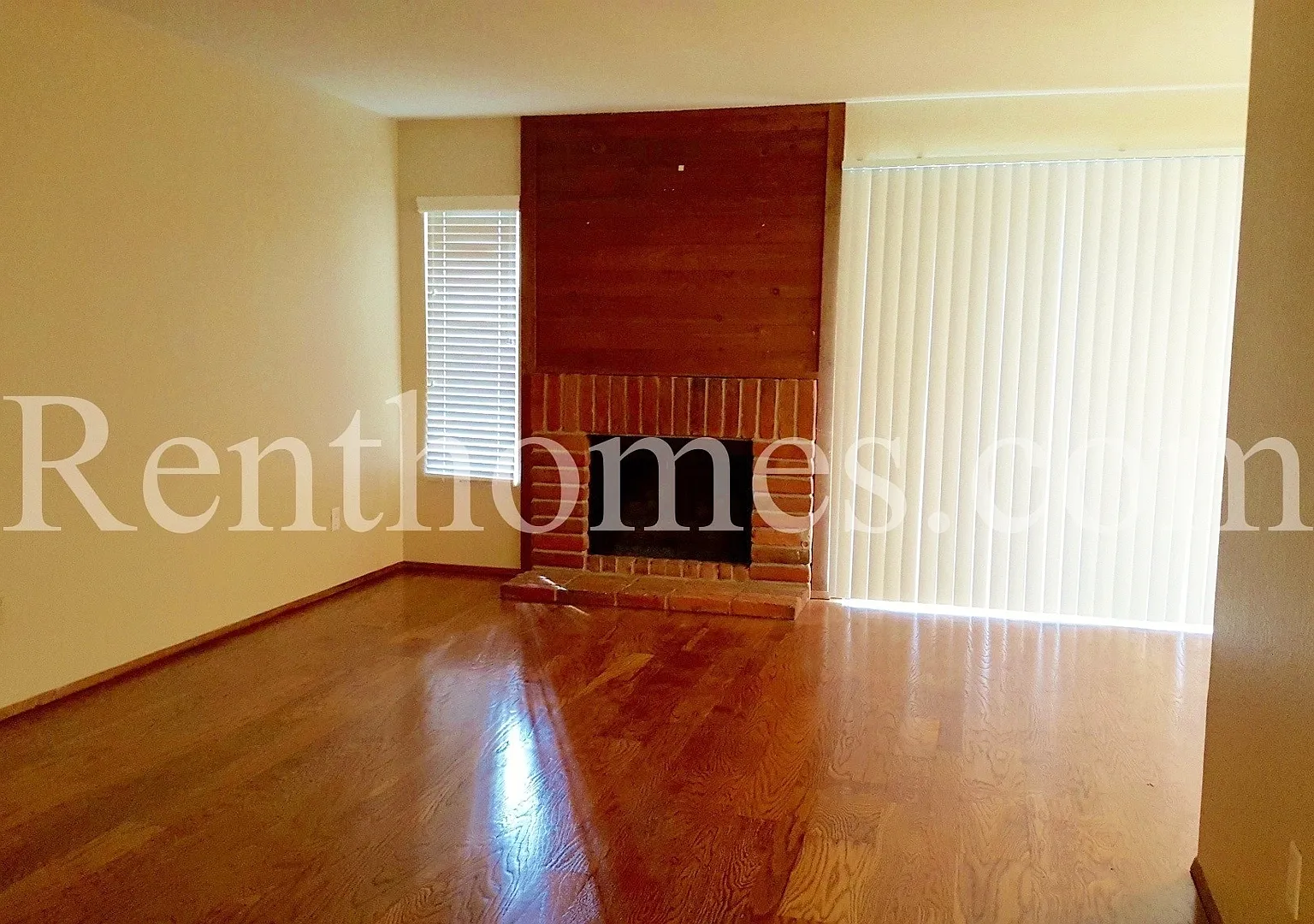 Scripps Ranch, 9725 Caminito Doha- Easy Freeway Access, Close to Shopping! — Photo 2