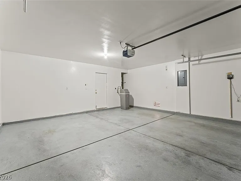 7660 Hope Valley St — Photo 12