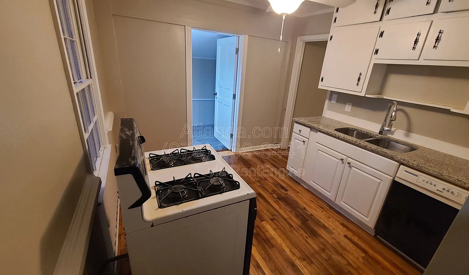 3 bed, 2.0 bath, 1345 sqft, $2,545 — Photo 4