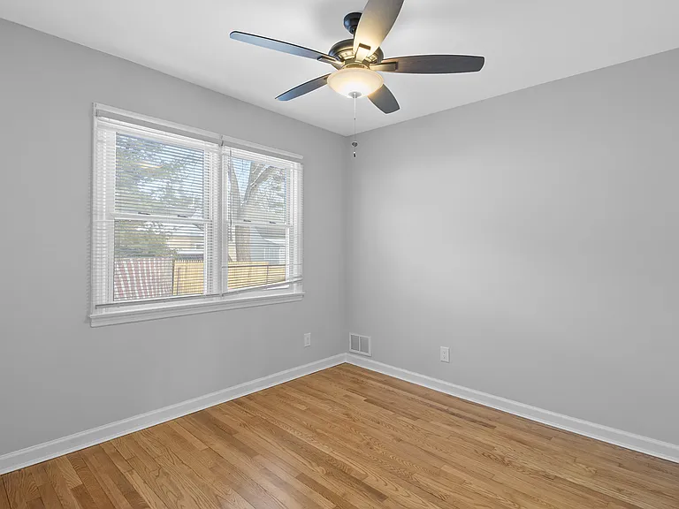 26 Kipling Ave — Photo 13
