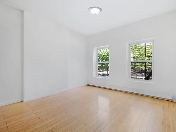 1848 Amsterdam Avenue image 3 of 9