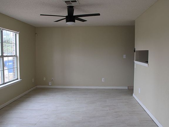 2nd image of 11668 Diane Lynn Ct