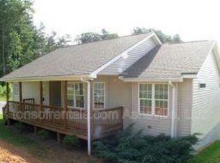 60 Bear Creek Hills Dr, Leicester, NC 28748