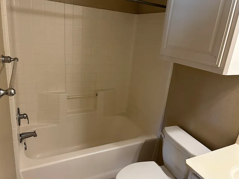 8325 Garrett Dr #8325 — Photo 10