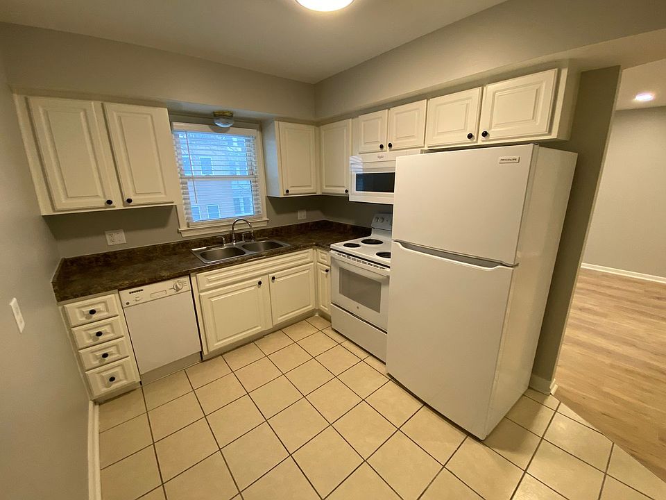 Cathedral Apartments BLDG 310 310 N 40th St Omaha NE Zillow