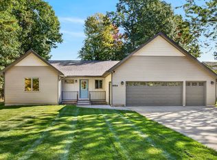 6784 Beechnut Ct, Stanwood, MI 49346